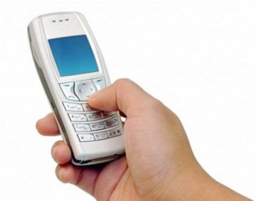Orice telefon mobil reciclat îţi poate aduce un smartphone